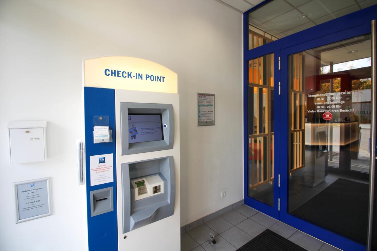 אשהיים Ibis Budget Muenchen Ost Messe מראה חיצוני תמונה