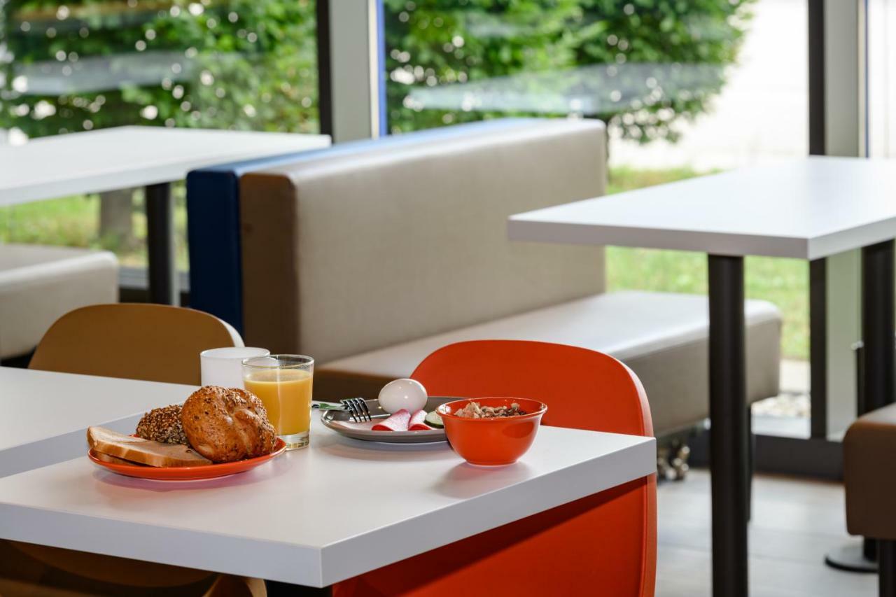 אשהיים Ibis Budget Muenchen Ost Messe מראה חיצוני תמונה
